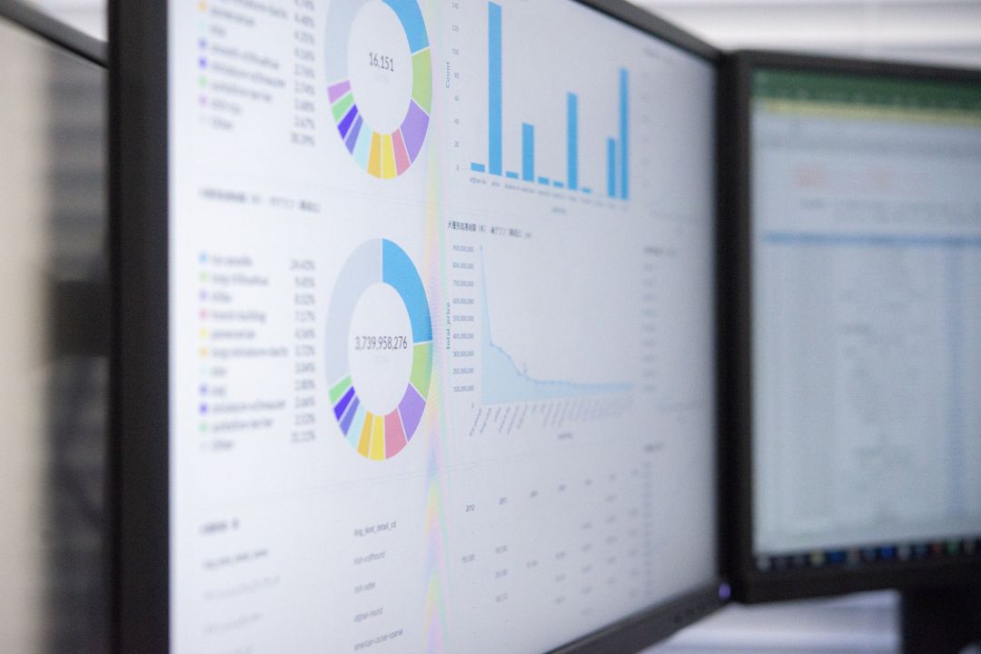 Dados quantitativos e qualitativos